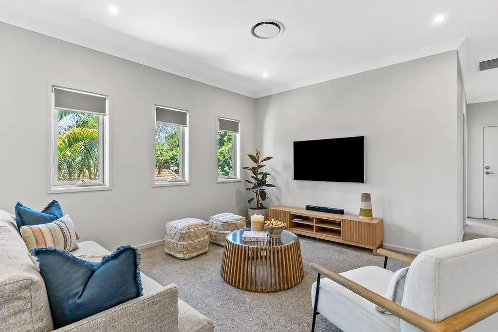 Burleigh Getaway Villa Gold Coast