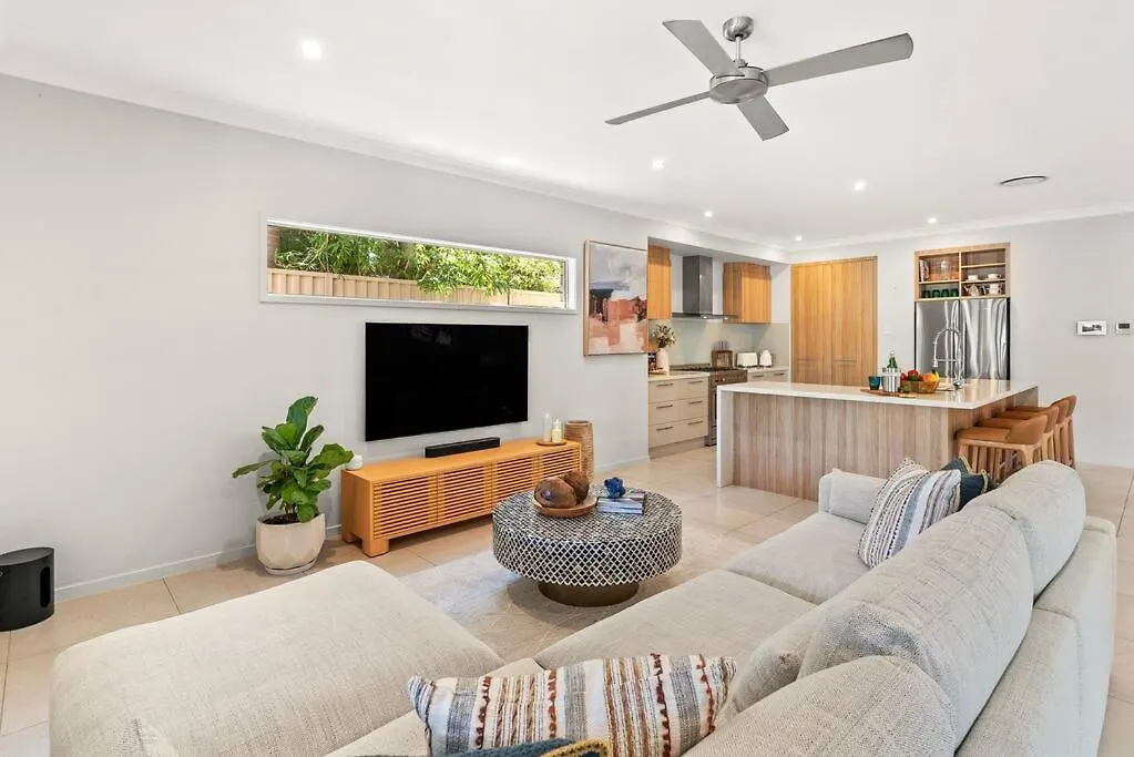 Burleigh Getaway Villa Gold Coast