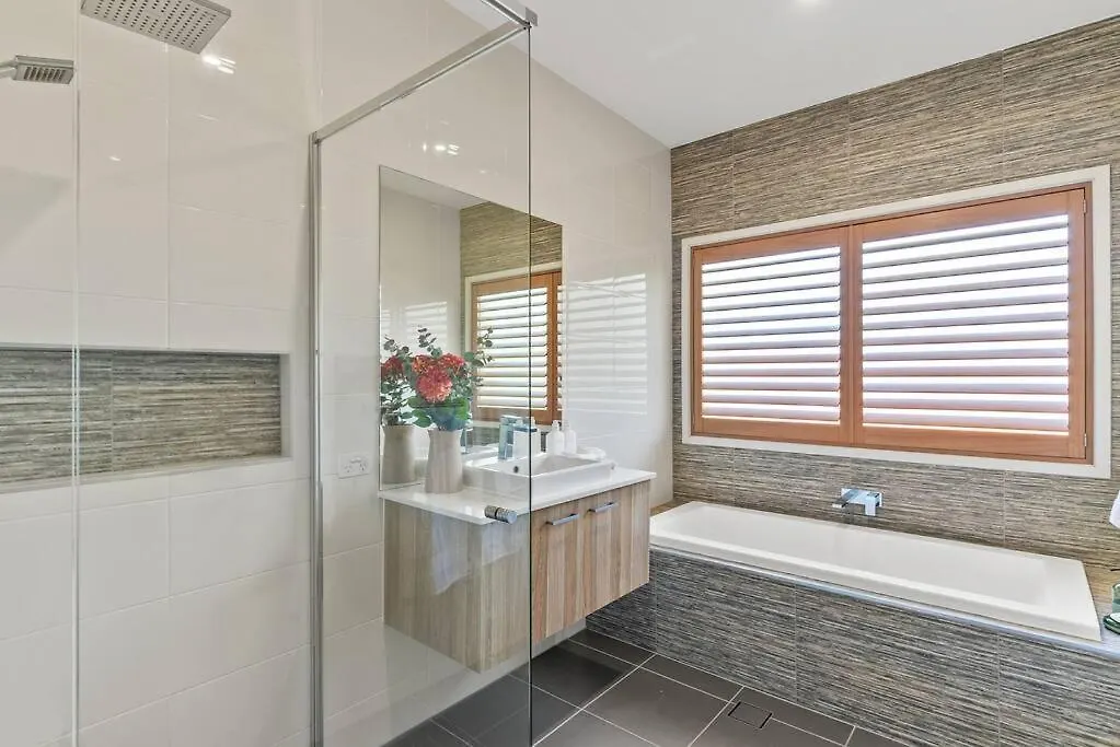 Holiday home Burleigh Getaway Villa Gold Coast Australia